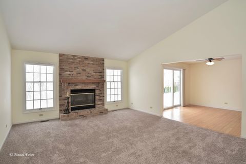 Tiny photo for 691 CANYON Lane, Elgin, IL 60123 (MLS # 12532802)