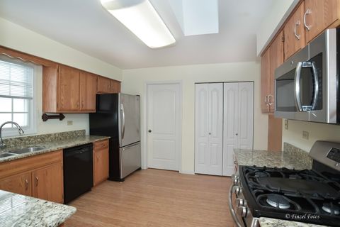 Tiny photo for 691 CANYON Lane, Elgin, IL 60123 (MLS # 12532802)