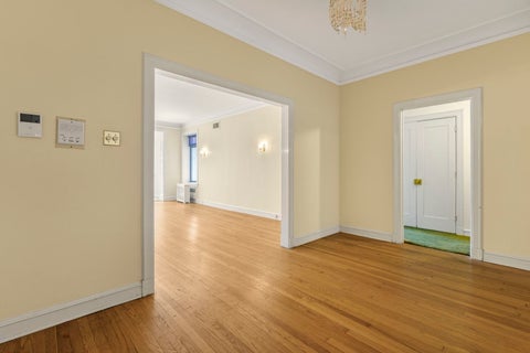 Tiny photo for 5757 S Kenwood Avenue #1, Chicago, IL 60637 (MLS # 12748930)