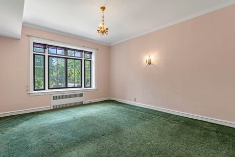 Tiny photo for 5757 S Kenwood Avenue #1, Chicago, IL 60637 (MLS # 12748930)