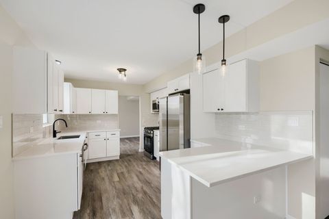 Tiny photo for 141 Timberlane Road, Matteson, IL 60443 (MLS # 12602998)