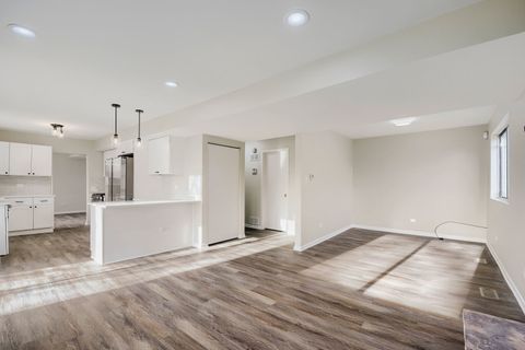 Tiny photo for 141 Timberlane Road, Matteson, IL 60443 (MLS # 12602998)