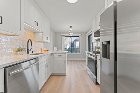 Tiny photo for 813 E Carriage Lane #5, Palatine, IL 60074 (MLS # 12526930)