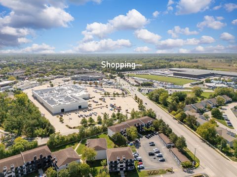 Tiny photo for 813 E Carriage Lane #5, Palatine, IL 60074 (MLS # 12526930)