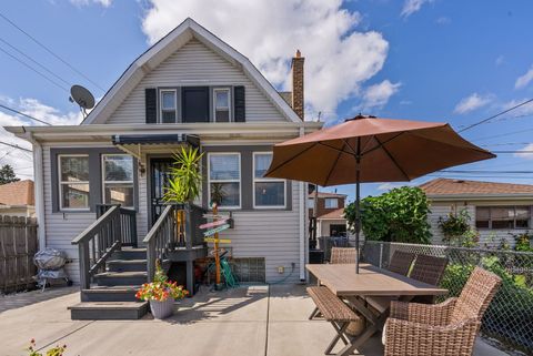 A home in Harwood Heights