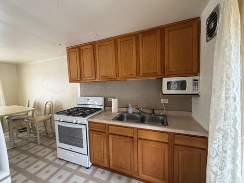 Tiny photo for 9349 S Sacramento Avenue, Evergreen Park, IL 60805 (MLS # 12563808)