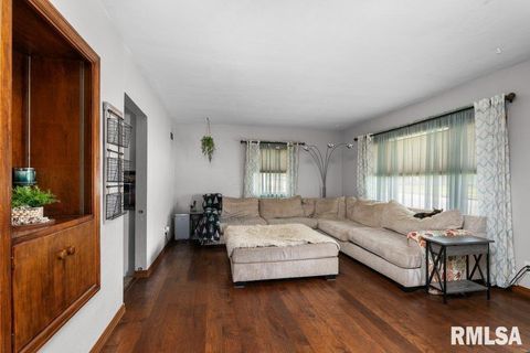 Tiny photo for 3430 W LOCUST Street, Davenport, IA 52804 (MLS # QC4263350)