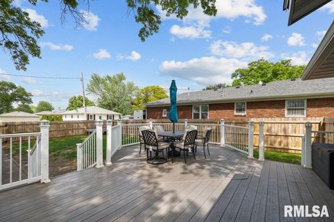 Tiny photo for 3430 W LOCUST Street, Davenport, IA 52804 (MLS # QC4263350)