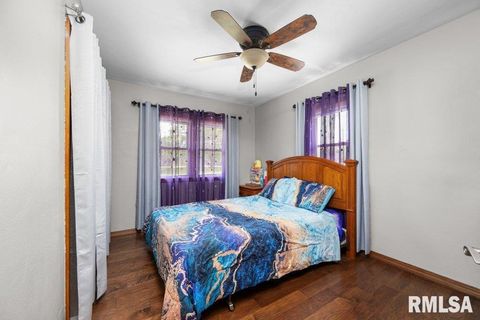 Tiny photo for 3430 W LOCUST Street, Davenport, IA 52804 (MLS # QC4263350)