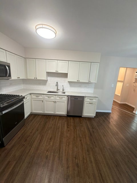 Tiny photo for 516 S La Grange Road #1, La Grange, IL 60525 (MLS # 12778867)