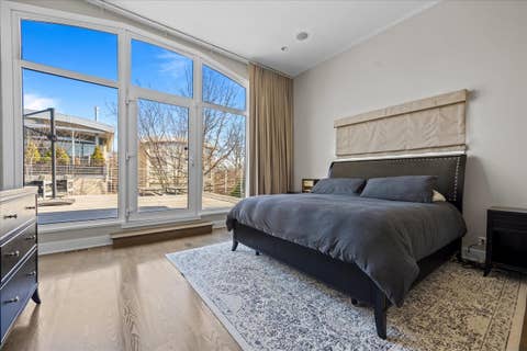 Tiny photo for 2009 Skyelar Court, Highland Park, IL 60035 (MLS # 12696254)