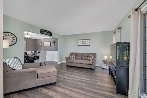 Tiny photo for 208 Santos Avenue, Minooka, IL 60447 (MLS # 12603466)