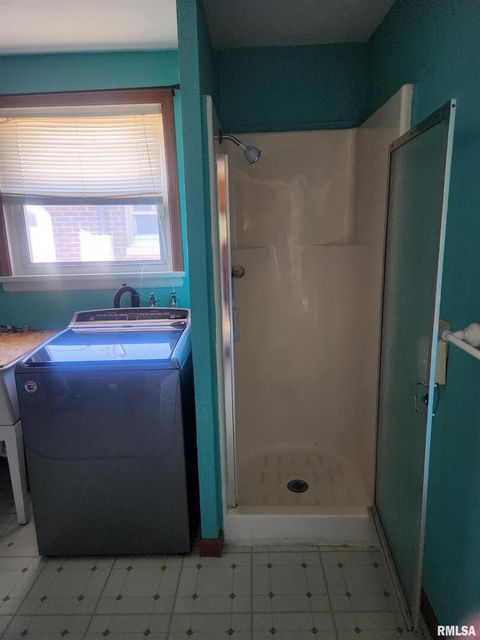 Tiny photo for 3 S Beaucoup Street, Pinckneyville, IL 62274 (MLS # EB459558)