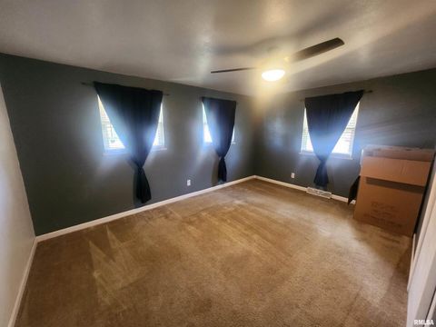 Tiny photo for 3 S Beaucoup Street, Pinckneyville, IL 62274 (MLS # EB459558)