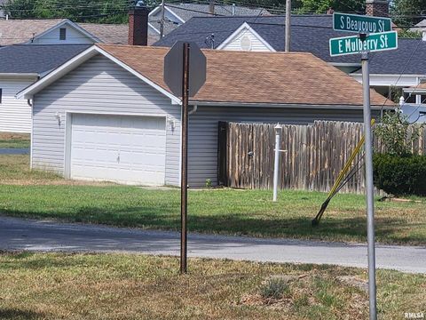 Tiny photo for 3 S Beaucoup Street, Pinckneyville, IL 62274 (MLS # EB459558)