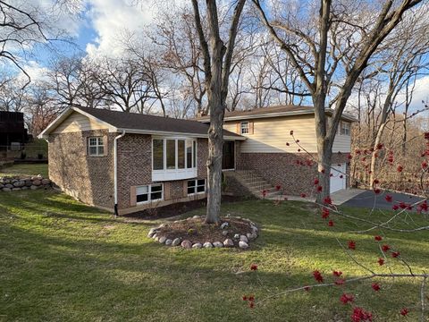 Tiny photo for 1209 Appaloosa Trail, McHenry, IL 60051 (MLS # 12600901)