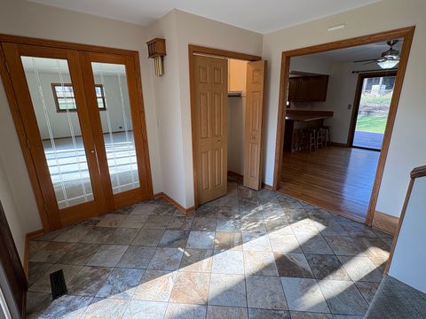 Tiny photo for 1209 Appaloosa Trail, McHenry, IL 60051 (MLS # 12600901)