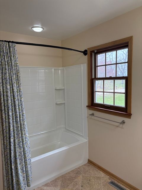 Tiny photo for 1209 Appaloosa Trail, McHenry, IL 60051 (MLS # 12600901)