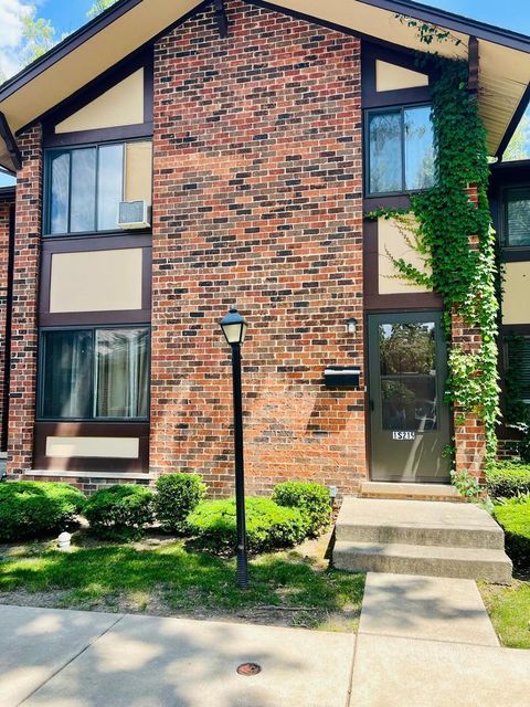 Tiny photo for 1 S 215 Stratford Lane, Villa Park, IL 60181 (MLS # 12463568)