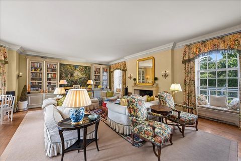 Tiny photo for 788 E Woodland Road, Lake Forest, IL 60045 (MLS # 12552017)