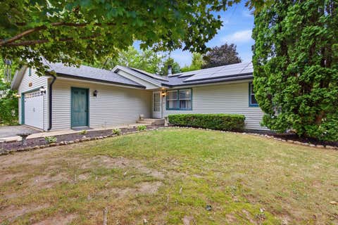 Tiny photo for 126 NE Queensbury Place NE, Poplar Grove, IL 61065 (MLS # 12683651)