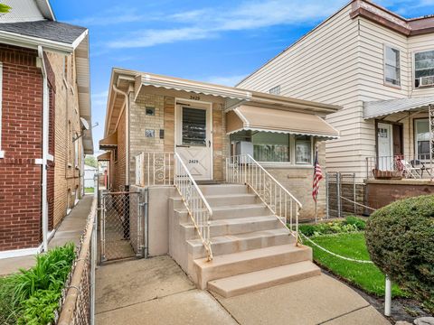 Tiny photo for 2429 N Newcastle Avenue, Chicago, IL 60707 (MLS # 12625521)