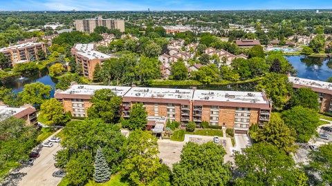 Tiny photo for 201 Lake Hinsdale Drive #405, Willowbrook, IL 60527 (MLS # 12742143)