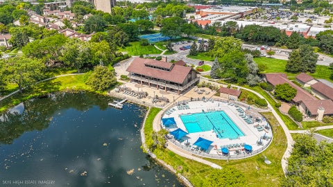 Tiny photo for 201 Lake Hinsdale Drive #405, Willowbrook, IL 60527 (MLS # 12742143)