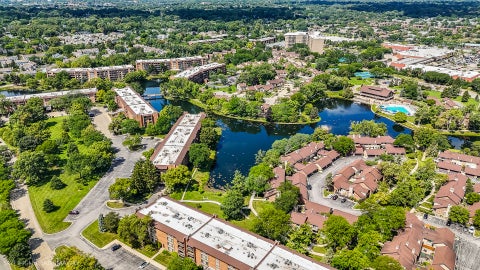 Tiny photo for 201 Lake Hinsdale Drive #405, Willowbrook, IL 60527 (MLS # 12742143)