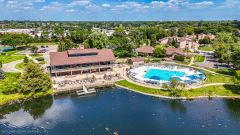 Tiny photo for 201 Lake Hinsdale Drive #405, Willowbrook, IL 60527 (MLS # 12742143)