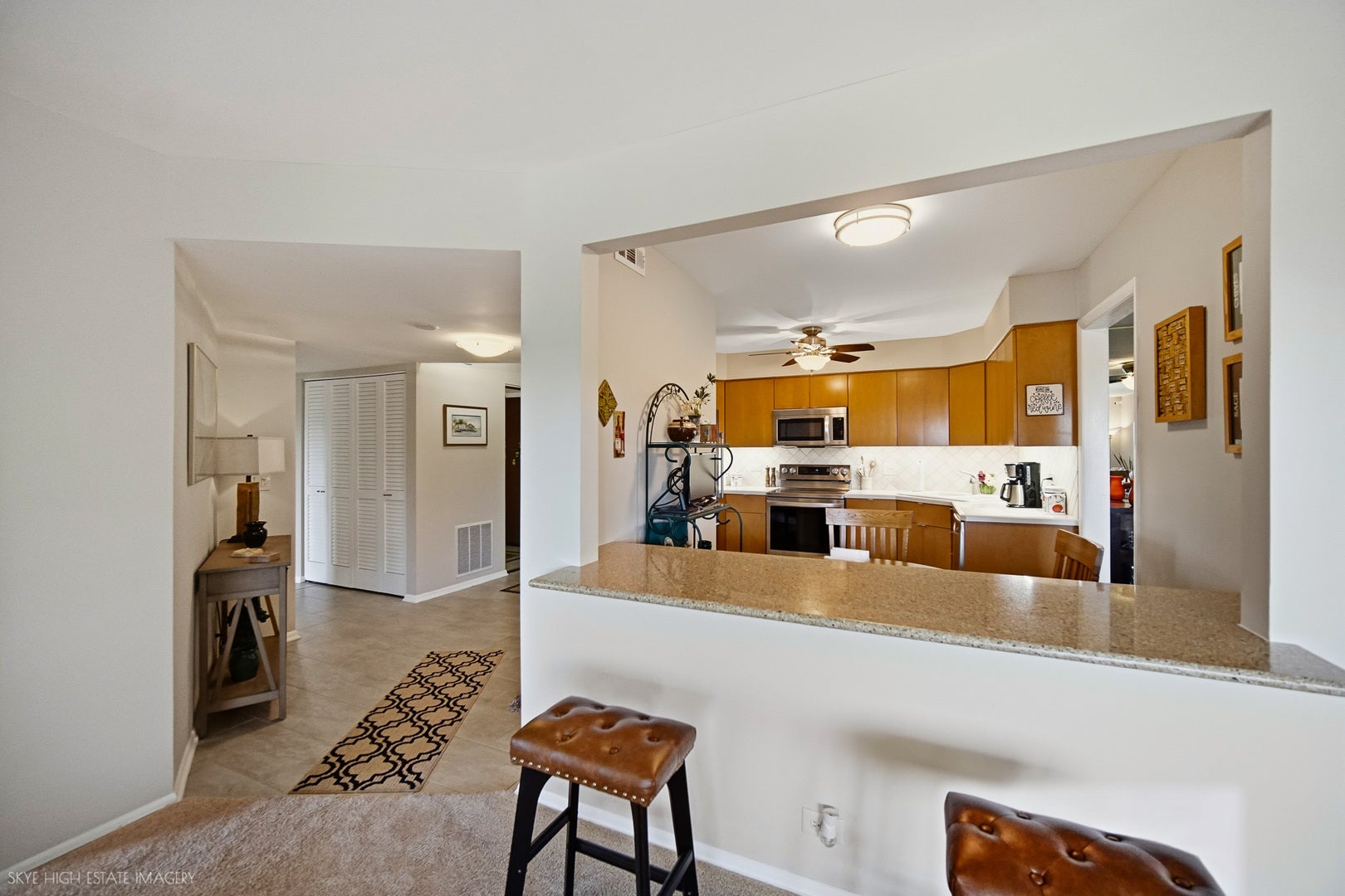 201 Lake Hinsdale Drive 405