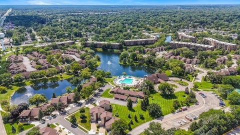 Tiny photo for 201 Lake Hinsdale Drive #405, Willowbrook, IL 60527 (MLS # 12742143)