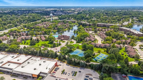 Tiny photo for 201 Lake Hinsdale Drive #405, Willowbrook, IL 60527 (MLS # 12742143)