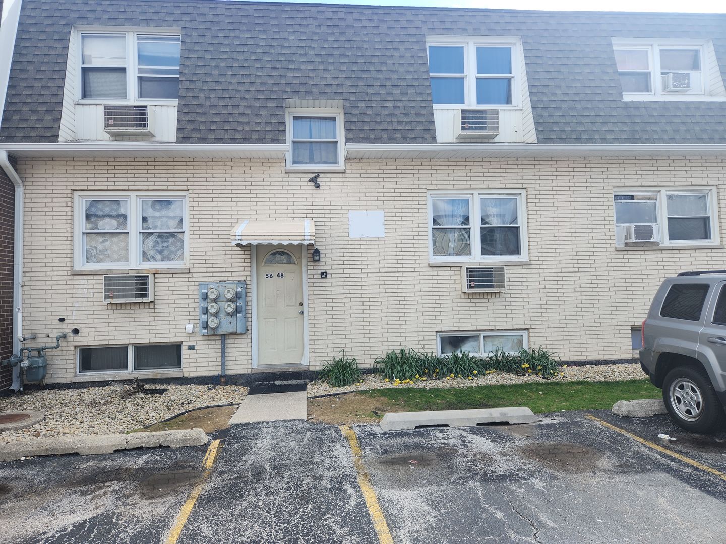 5648 Saint James Court
