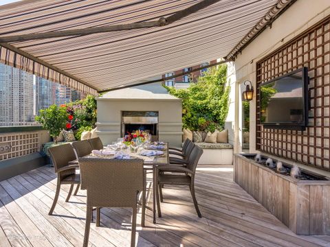 Tiny photo for 55 W Delaware Place #1101, Chicago, IL 60610 (MLS # 12581943)