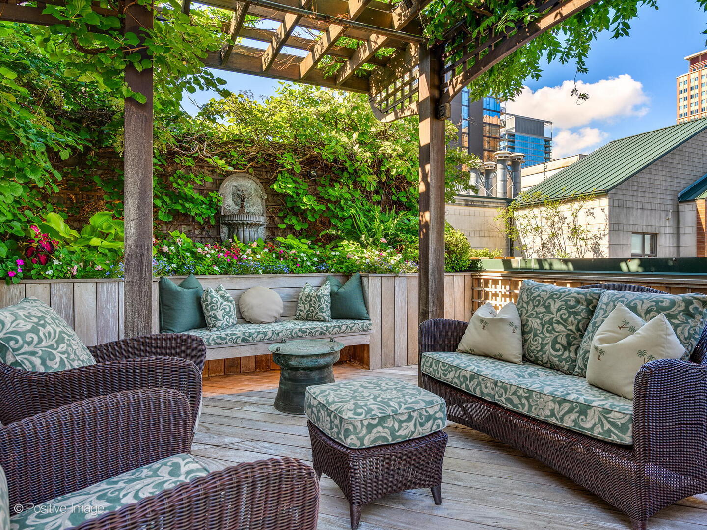 55 W Delaware Place 1101