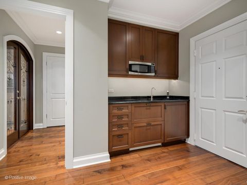 Tiny photo for 55 W Delaware Place #1101, Chicago, IL 60610 (MLS # 12581943)