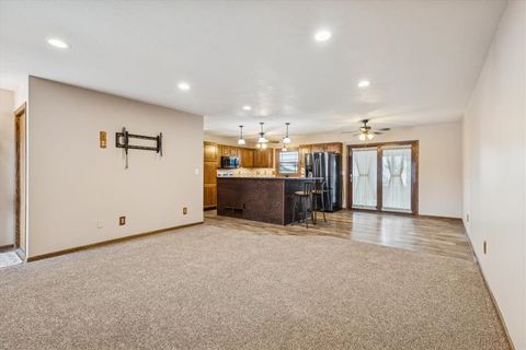 Tiny photo for 1045 Sweetbriar Lane, Clinton, IA 52732 (MLS # 100000066)