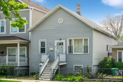 539 W 43rd Place Chicago IL 60609