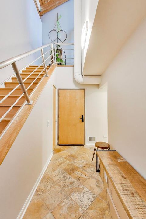 Tiny photo for 1140 W Cornelia Avenue #D, Chicago, IL 60657 (MLS # 12528087)