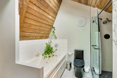 Tiny photo for 1140 W Cornelia Avenue #D, Chicago, IL 60657 (MLS # 12528087)