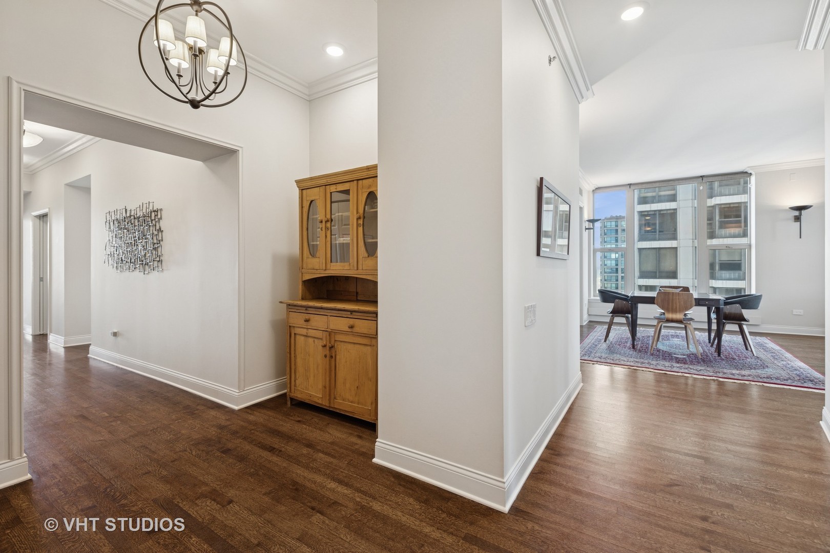 25 E Superior Street 4203