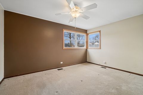 Tiny photo for 3717 Oriole Lane, Rolling Meadows, IL 60008 (MLS # 12605636)