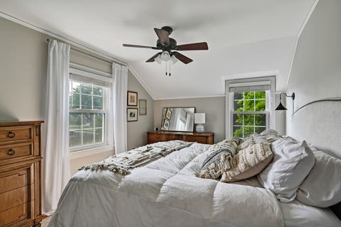 Tiny photo for 543 S Dunton Avenue, Arlington Heights, IL 60005 (MLS # 12705490)