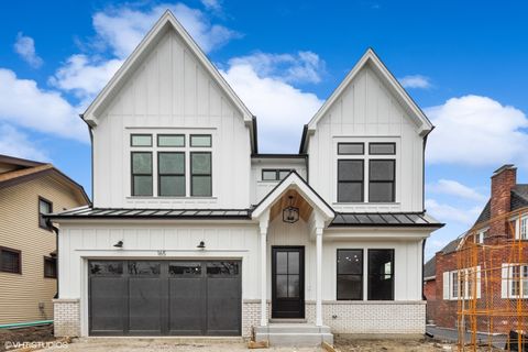 Photo of 468 N Highland Avenue, Elmhurst, IL 60126 (MLS # 12478828)