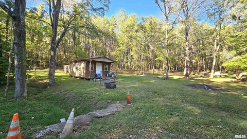 Tiny photo for 526 Power Plant Road, Marion, IL 62959 (MLS # EB460087)