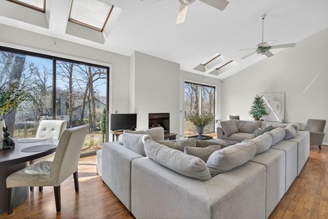 Tiny photo for 812 TAM O SHANTER Circle, Bolingbrook, IL 60440 (MLS # 12614363)