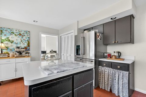 Tiny photo for 812 TAM O SHANTER Circle, Bolingbrook, IL 60440 (MLS # 12614363)