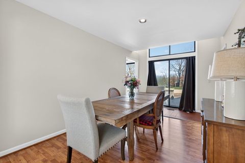 Tiny photo for 812 TAM O SHANTER Circle, Bolingbrook, IL 60440 (MLS # 12614363)