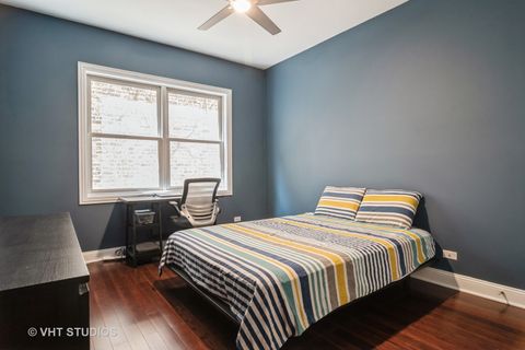 Tiny photo for 4933 N Winthrop Avenue #2S, Chicago, IL 60640 (MLS # 12463577)